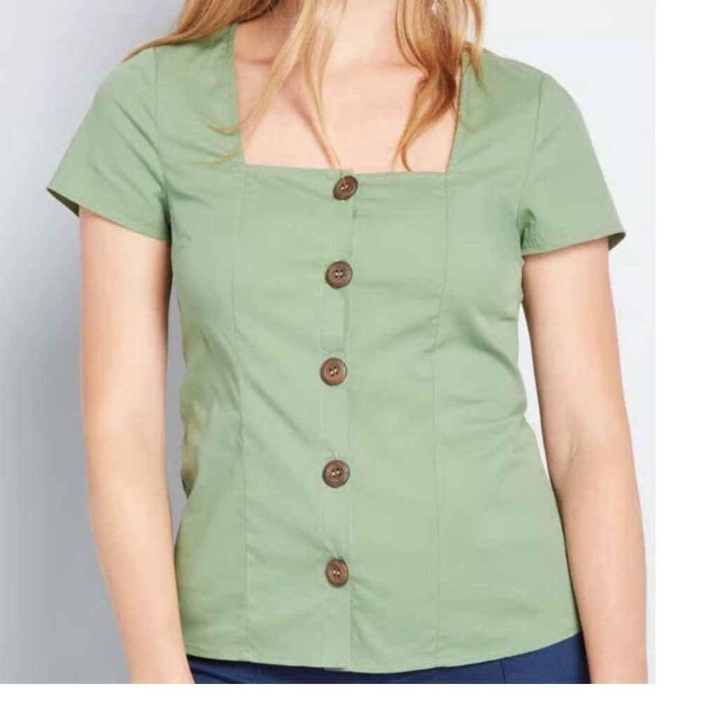 ModCloth Cottage Creation Green Top Size Small